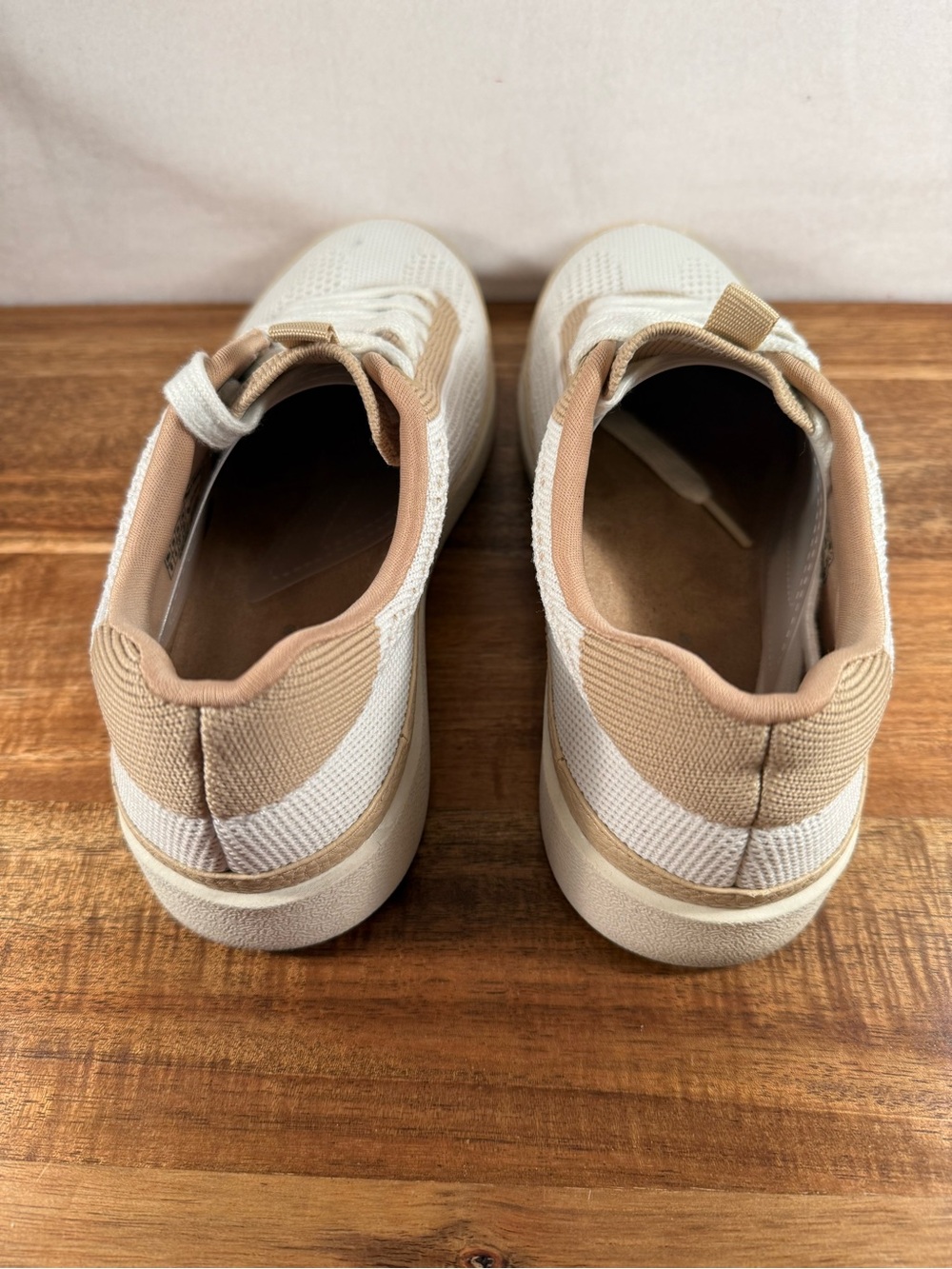 Vionic Galia Women's Knit Casual Sneakers White/Tan Size 6 - Picture 7 of 11